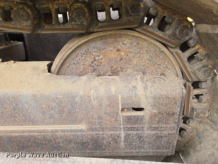 image for item EO0817 2002 Dressta TD15E dozer