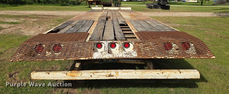 image for item EO0818 2013 Interstate tilt deck equipment trailer