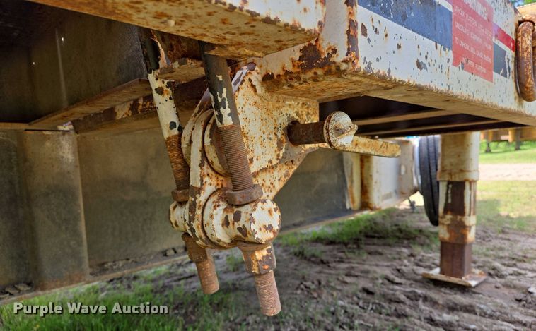 image for item EO0818 2013 Interstate tilt deck equipment trailer