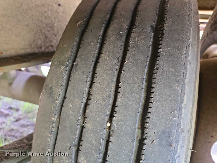 image for item EO0818 2013 Interstate tilt deck equipment trailer