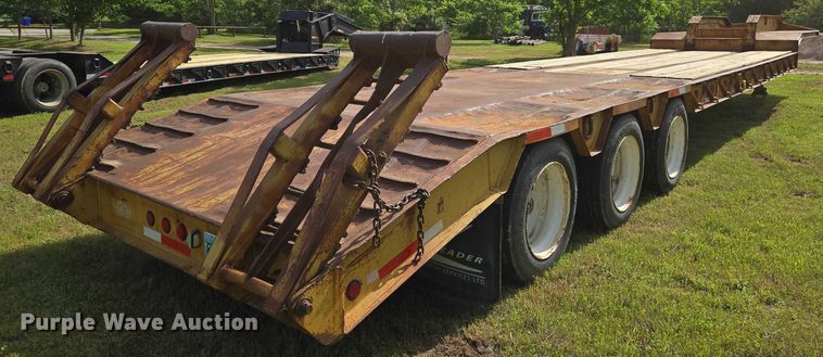 image for item EO0819 1992 Atoka 22DE503 equipment trailer