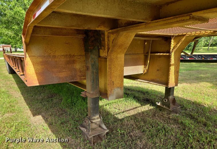image for item EO0819 1992 Atoka 22DE503 equipment trailer