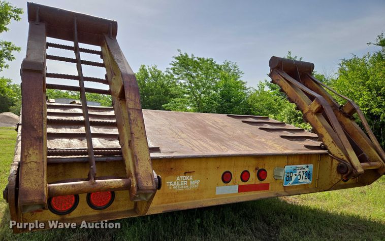 image for item EO0819 1992 Atoka 22DE503 equipment trailer