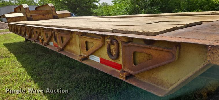 image for item EO0819 1992 Atoka 22DE503 equipment trailer