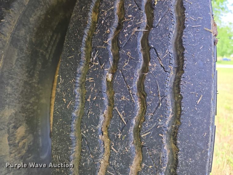 image for item EO0819 1992 Atoka 22DE503 equipment trailer