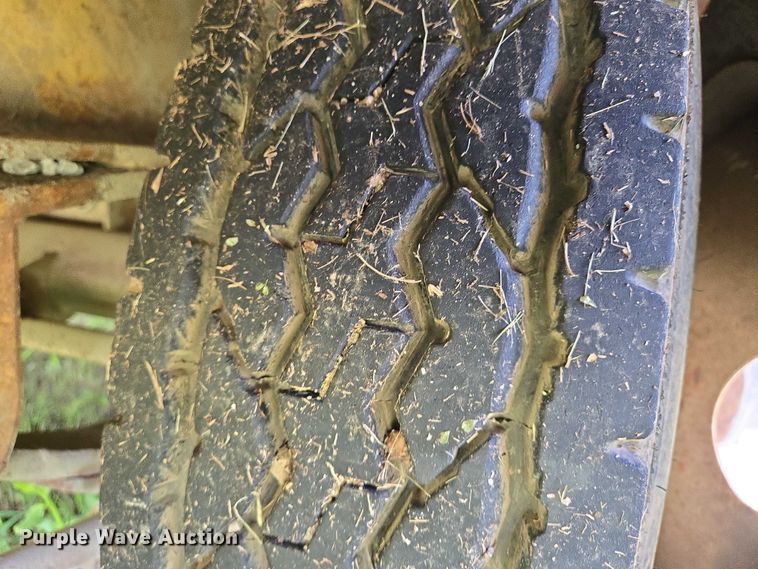 image for item EO0819 1992 Atoka 22DE503 equipment trailer