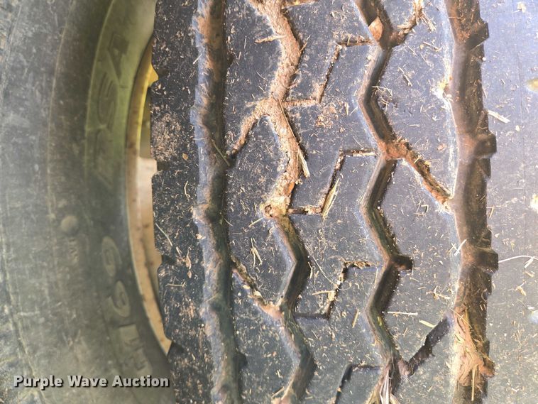 image for item EO0819 1992 Atoka 22DE503 equipment trailer