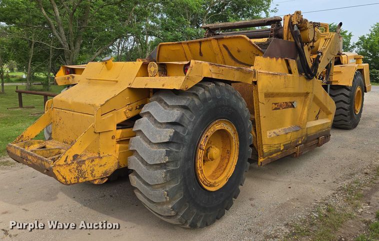 image for item EO0821 1978 John Deere 762 elevating scraper