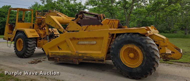 image for item EO0821 1978 John Deere 762 elevating scraper