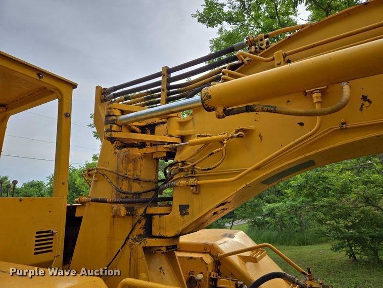 image for item EO0821 1978 John Deere 762 elevating scraper