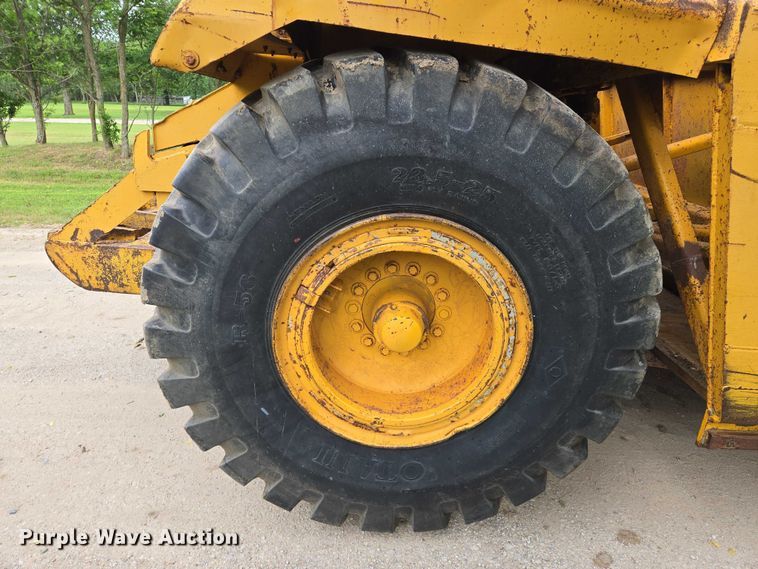 image for item EO0821 1978 John Deere 762 elevating scraper