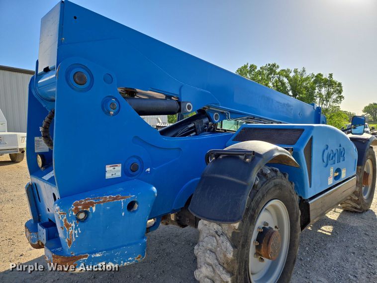 image for item EO0822 2016 Genie GTH-844 telehandler