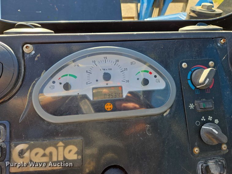 image for item EO0822 2016 Genie GTH-844 telehandler