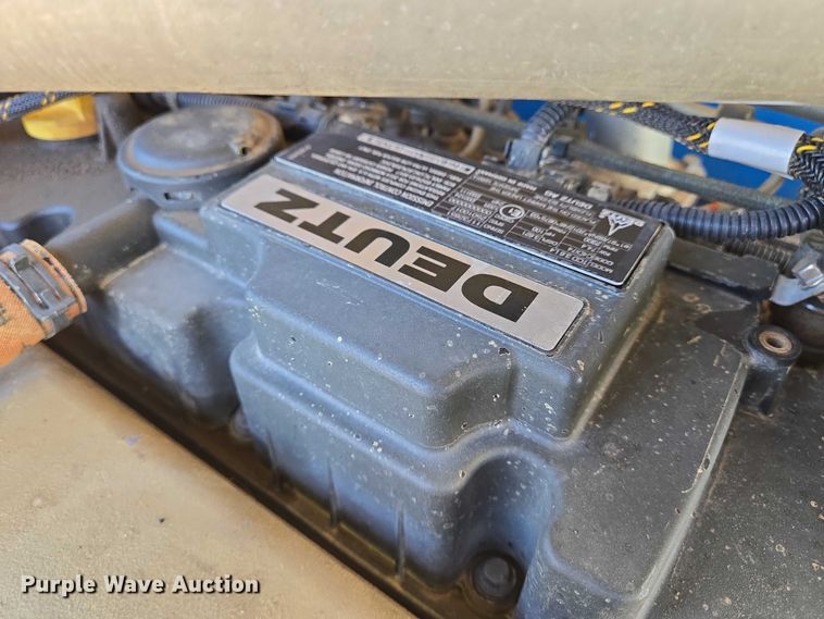 image for item EO0822 2016 Genie GTH-844 telehandler