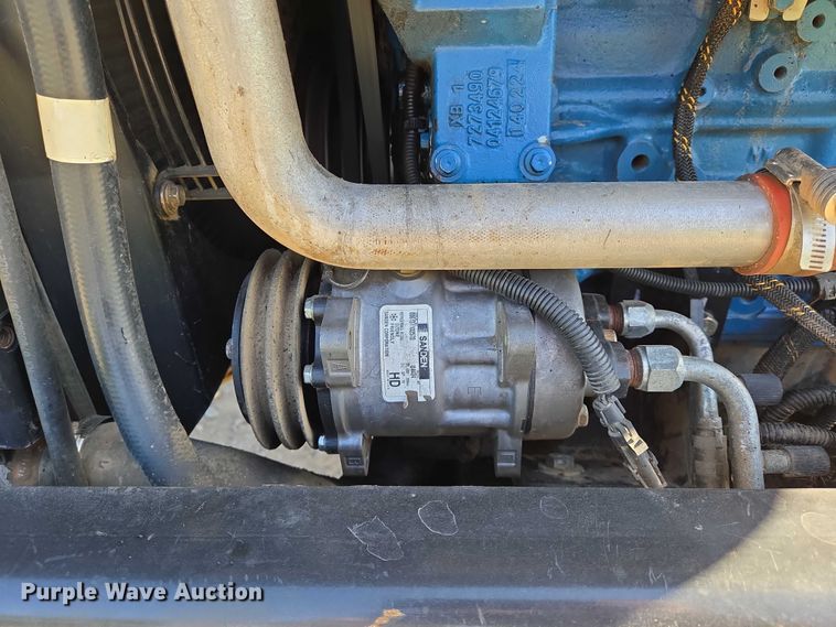 image for item EO0822 2016 Genie GTH-844 telehandler