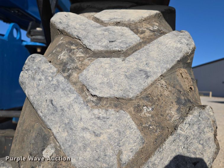 image for item EO0822 2016 Genie GTH-844 telehandler