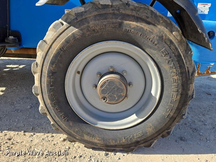 image for item EO0822 2016 Genie GTH-844 telehandler