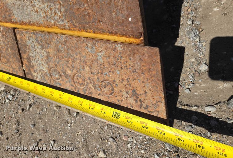 image for item EO0826 2005 Caterpillar D3G LGP dozer