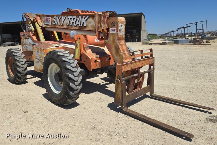 image for item EO0829 2001 Sky Trak 6036 telehandler