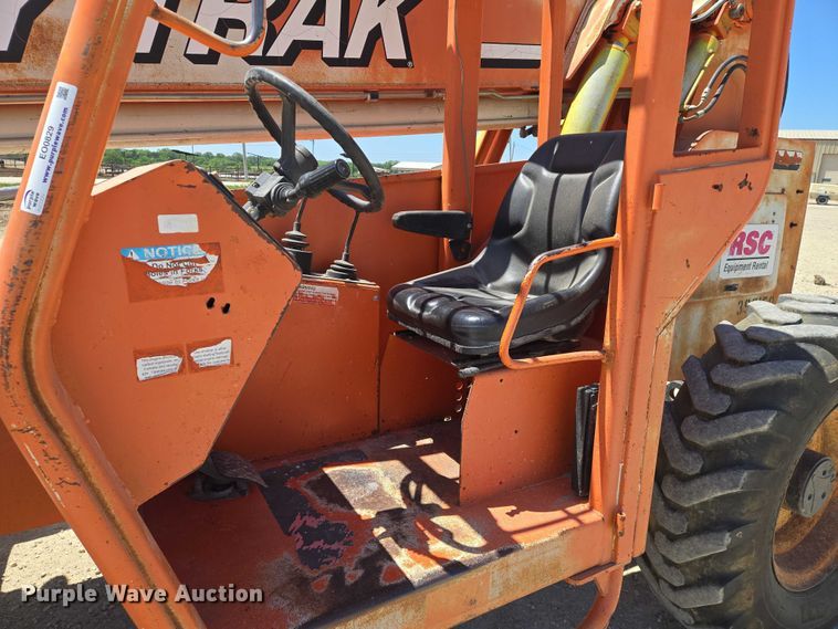 image for item EO0829 2001 Sky Trak 6036 telehandler
