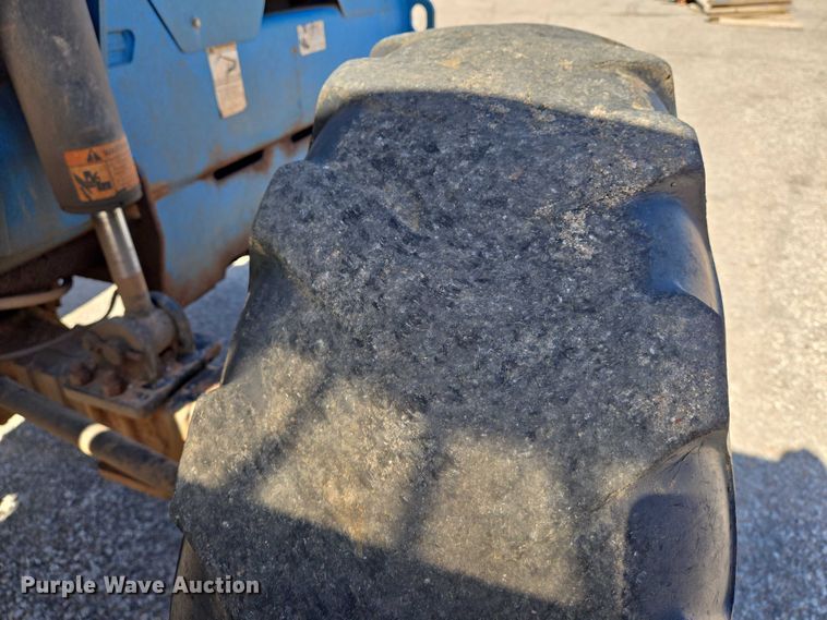 image for item EO0833 2007 Genie  GTH-844 telehandler