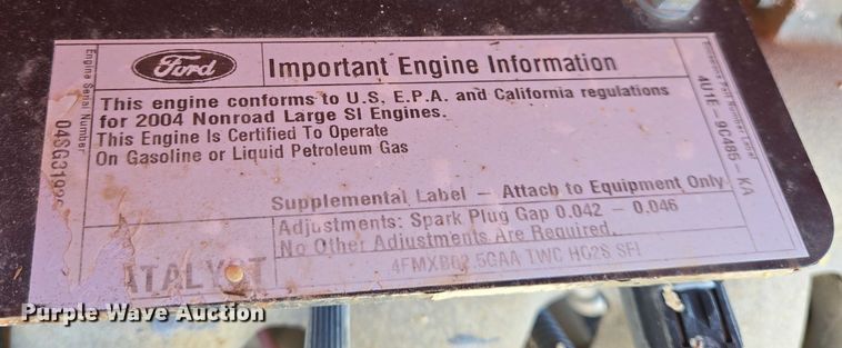 image for item EO0834 2005 JLG 4394RT scissor lift