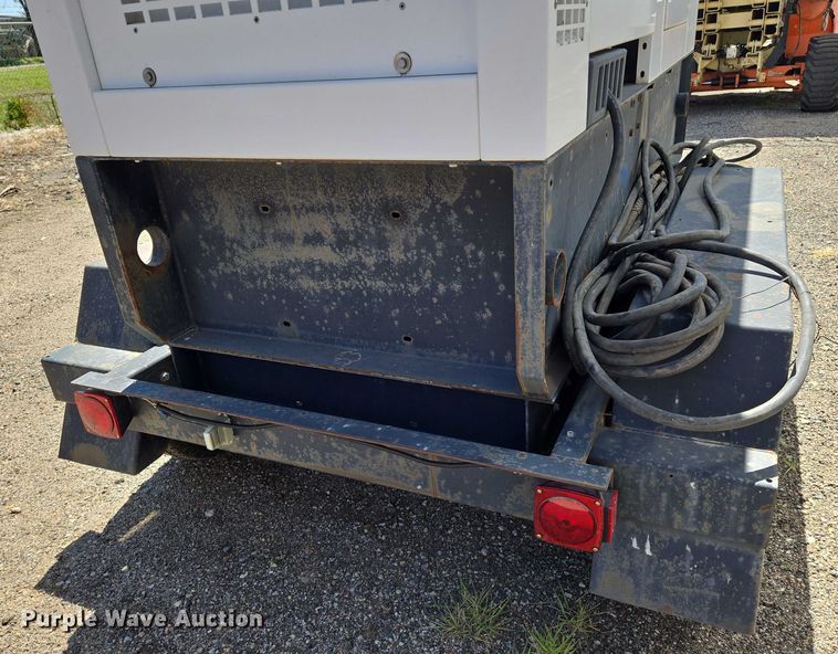 image for item EO0835 2007 Magnum MMG80 generator