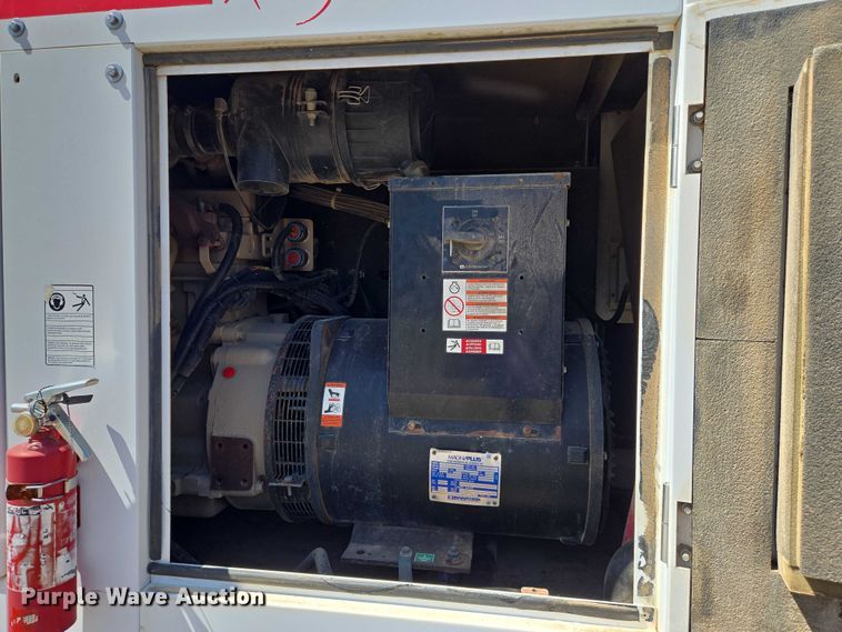 image for item EO0835 2007 Magnum MMG80 generator