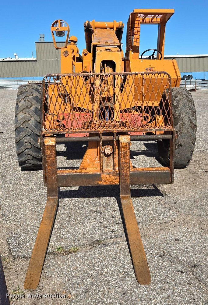 image for item EO0836 1990 Lull 844B Highlander  telehandler