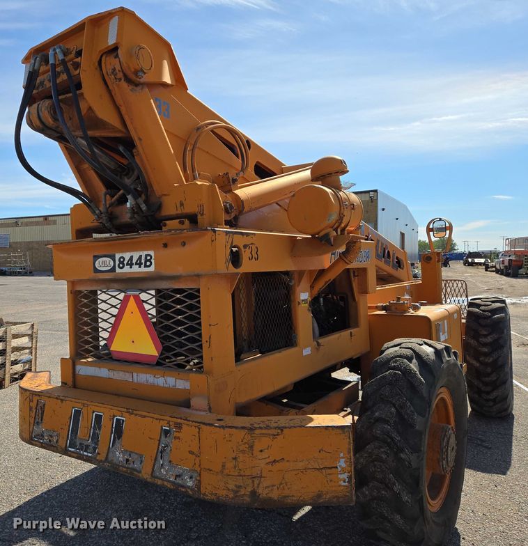 image for item EO0836 1990 Lull 844B Highlander  telehandler