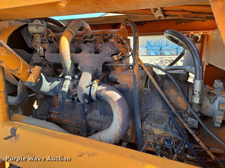 image for item EO0836 1990 Lull 844B Highlander  telehandler