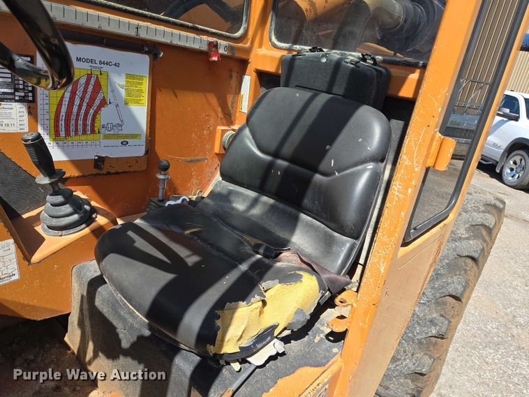 image for item EO0837 2000 Lull 844C-42 Highlander  telehandler