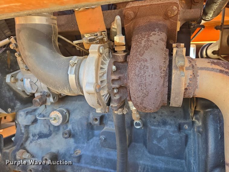 image for item EO0837 2000 Lull 844C-42 Highlander  telehandler