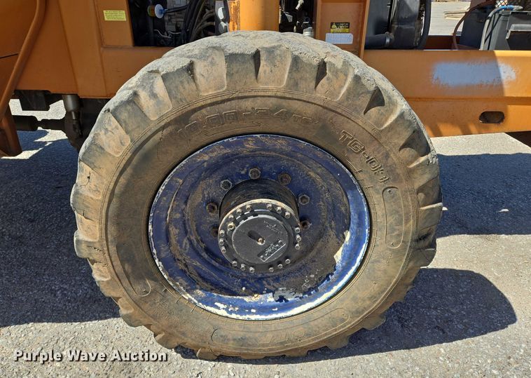 image for item EO0837 2000 Lull 844C-42 Highlander  telehandler