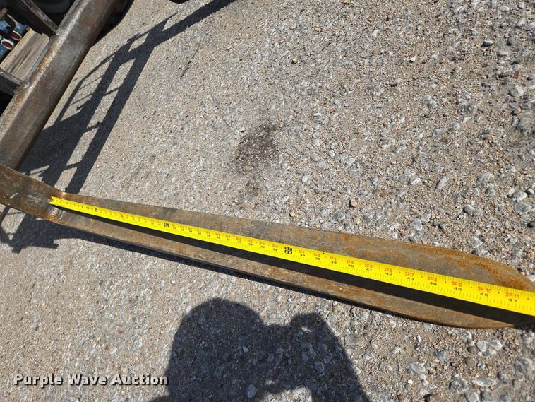 image for item EO0839 Terex TH0606A telehandler