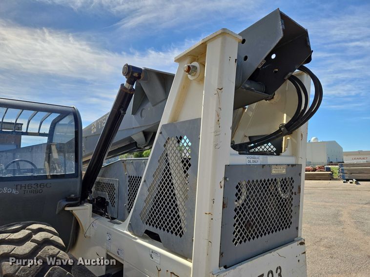 image for item EO0839 Terex TH0606A telehandler