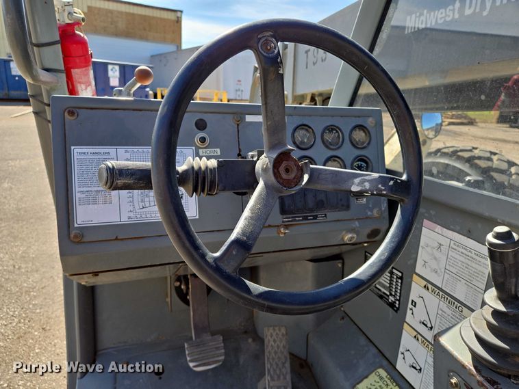 image for item EO0839 Terex TH0606A telehandler