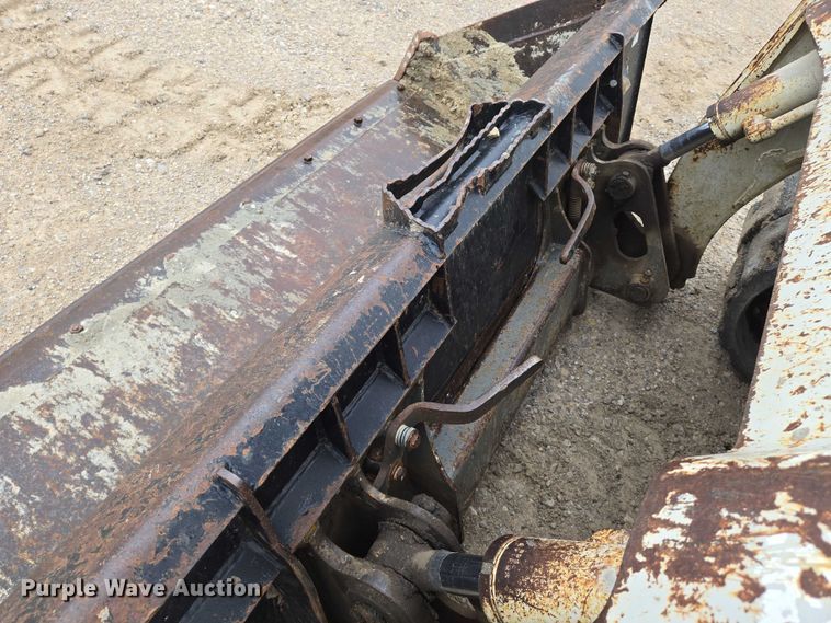 image for item EO0846 2006 Takeuchi TL140 tracked skid steer loader