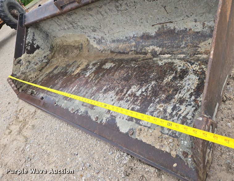 image for item EO0846 2006 Takeuchi TL140 tracked skid steer loader