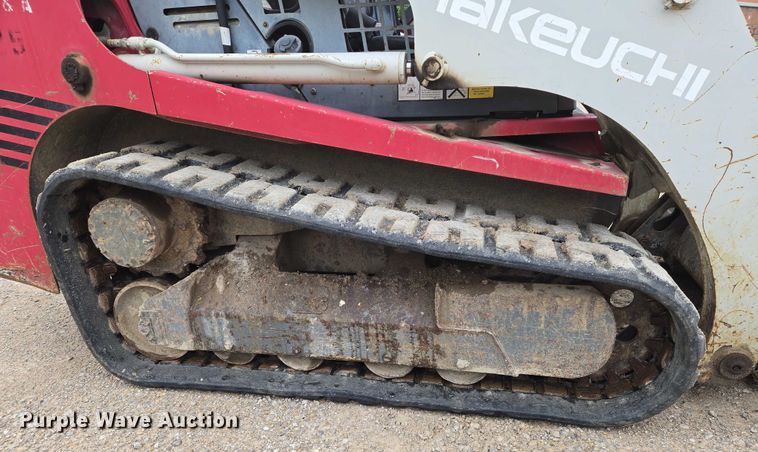 image for item EO0846 2006 Takeuchi TL140 tracked skid steer loader