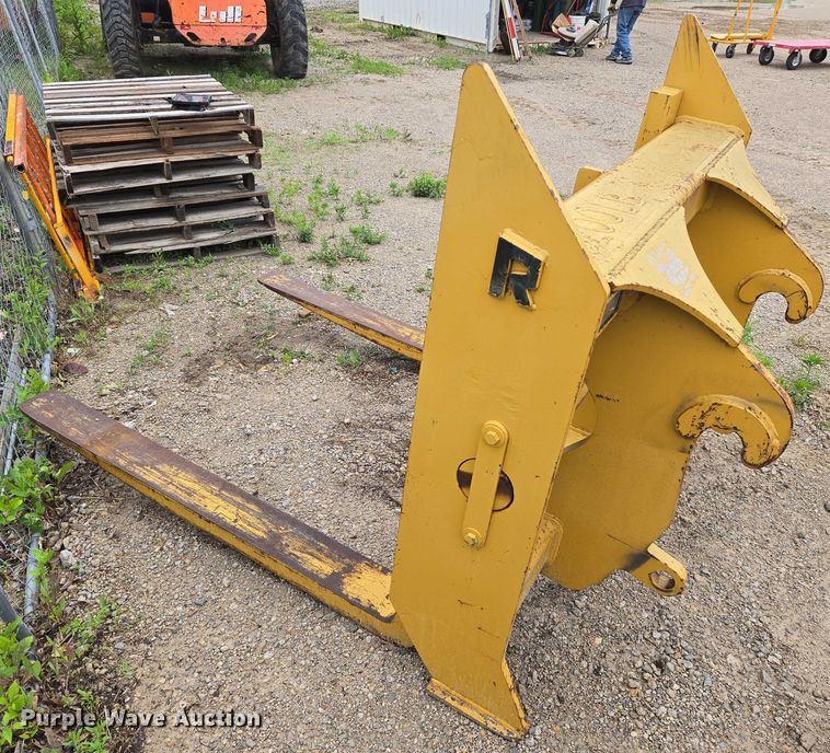 image for item EO0847 Rockland UCF forks