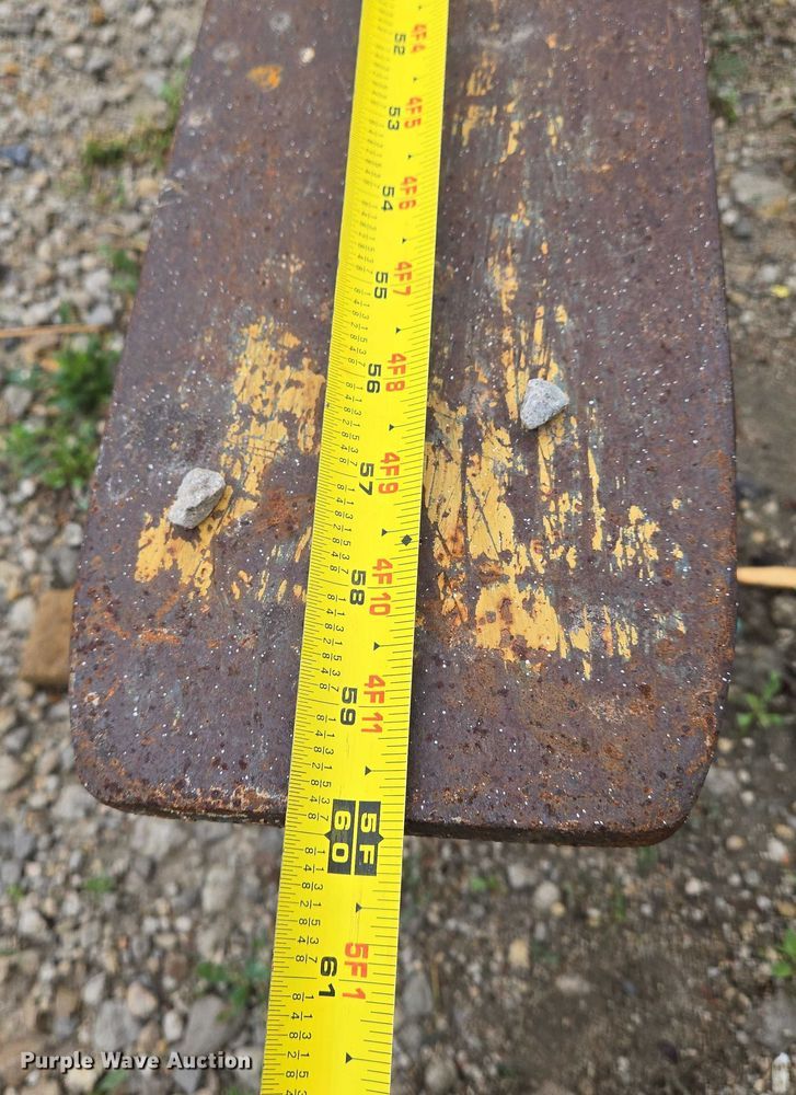 image for item EO0847 Rockland UCF forks