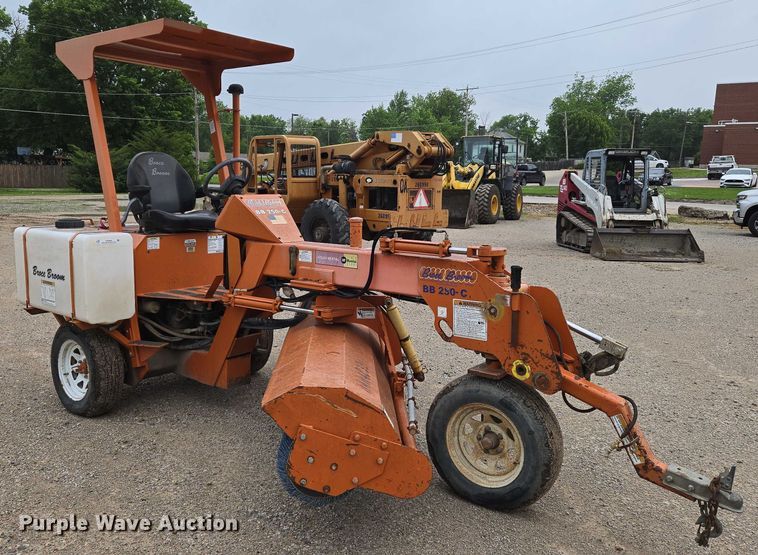 image for item EO0848 2001 Broce BB250-C broom