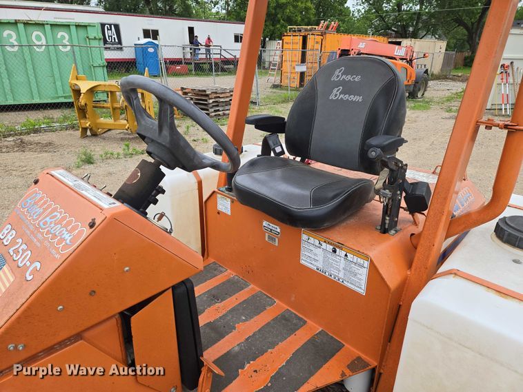 image for item EO0848 2001 Broce BB250-C broom