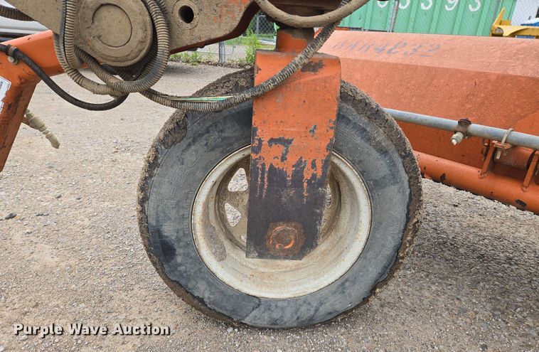 image for item EO0848 2001 Broce BB250-C broom