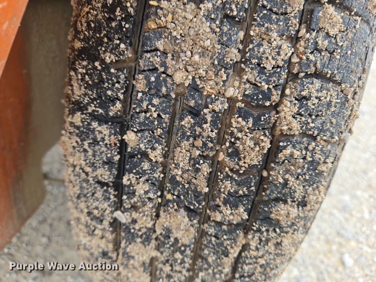 image for item EO0848 2001 Broce BB250-C broom