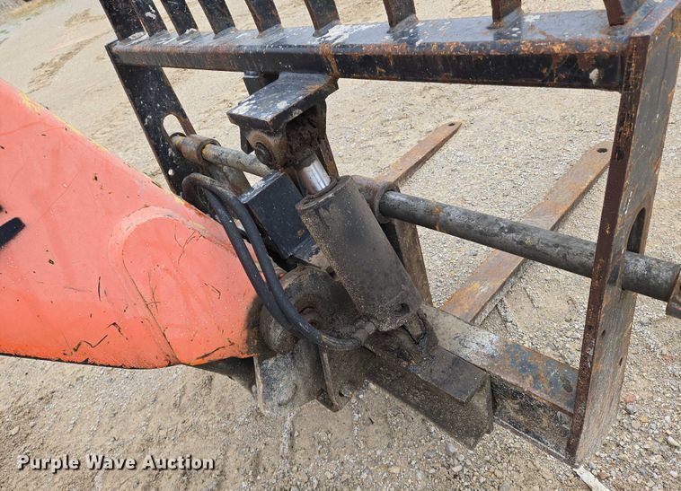 image for item EO0849 2006 Lull 644E-42 telehandler