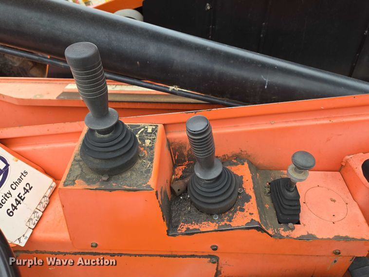 image for item EO0849 2006 Lull 644E-42 telehandler