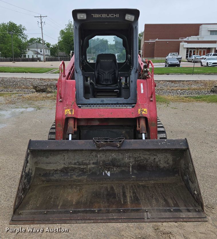 image for item EO0850 2016 Takeuchi TL10 tracked skid steer loader