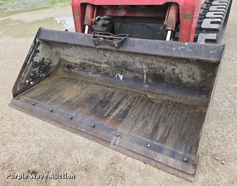 image for item EO0850 2016 Takeuchi TL10 tracked skid steer loader